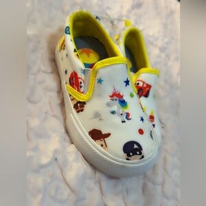 Kids Cartoon Slip-On Shoes - Yellow and White
